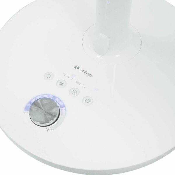 S8409018_2