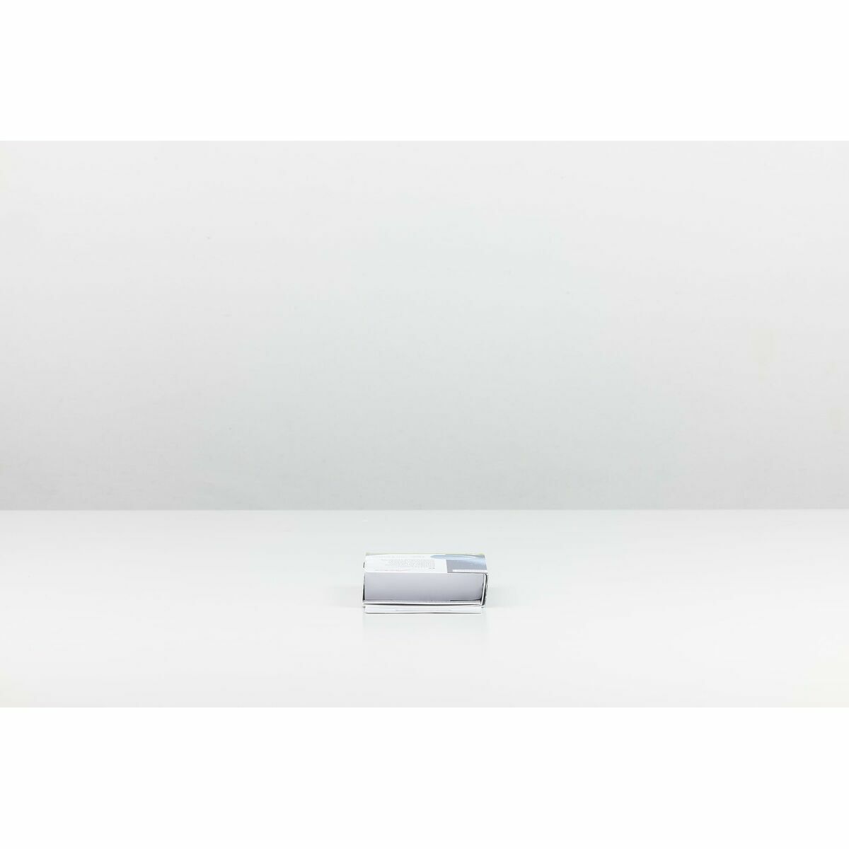 S71018438_17